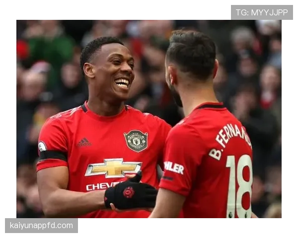 B费与格里兹曼的前场组织能力对比：战术角色如何塑造他们的进攻影响力