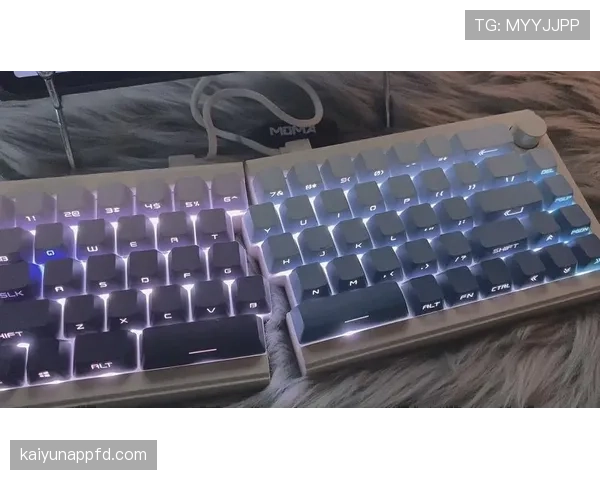 季丽萍直播里随口一句花几万，我在评论区差点把键盘摔了